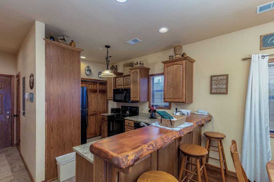 Kitchen - Kitchen