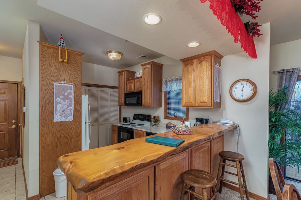 Kitchen - Kitchen