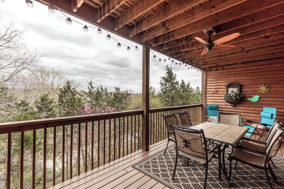 Private Deck