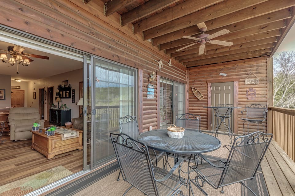 Private Deck