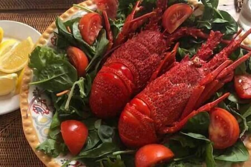 Locally caught crayfish can be sourced