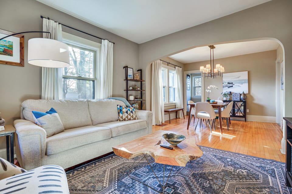 Minneapolis Vacation Rental | 3BR | 1.5BR | 1,210 Sq Ft | 6 Steps Required