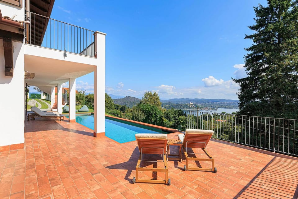 Villa Mirella - Lake Maggiore, Italy - by NORTHITALY VILLAS vacation rentals