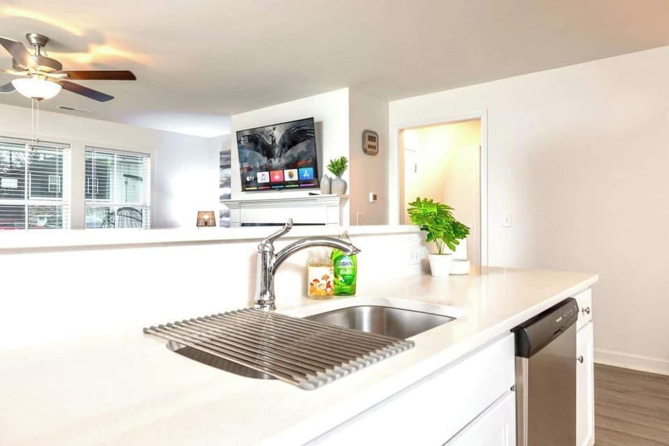 white kitchen