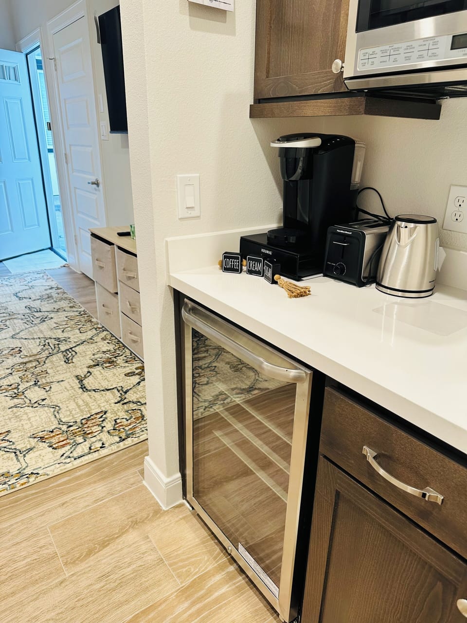 Mini fridge, coffee maker, kettle and toaster 