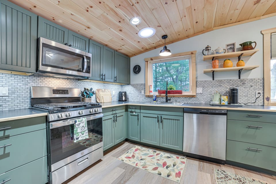 Kitchen | Cooking Basics | Coffee Maker | Air Fryer | 1st Floor