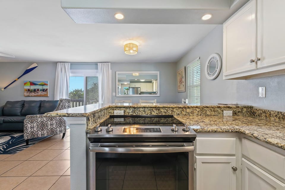 21-545 Plantation Rd 12B 21