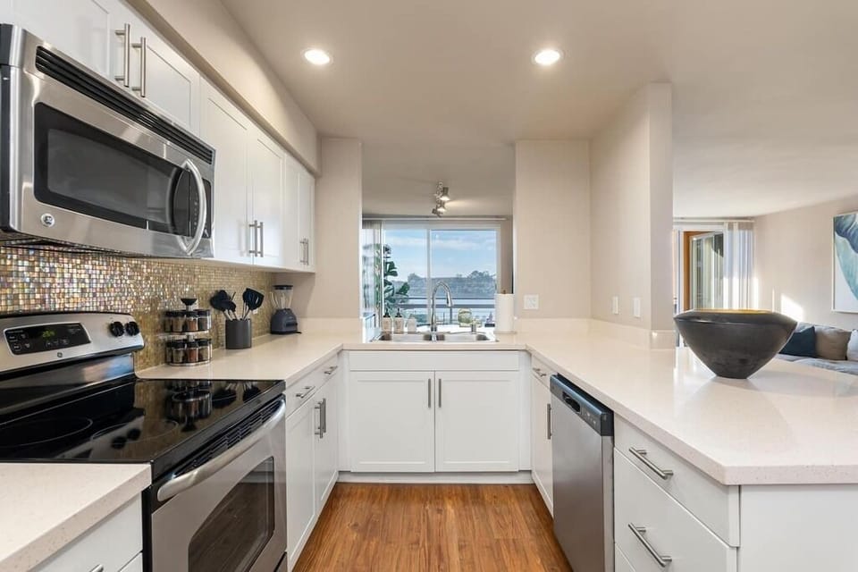 Whip up a snack or a feast in this open-concept culinary hub.