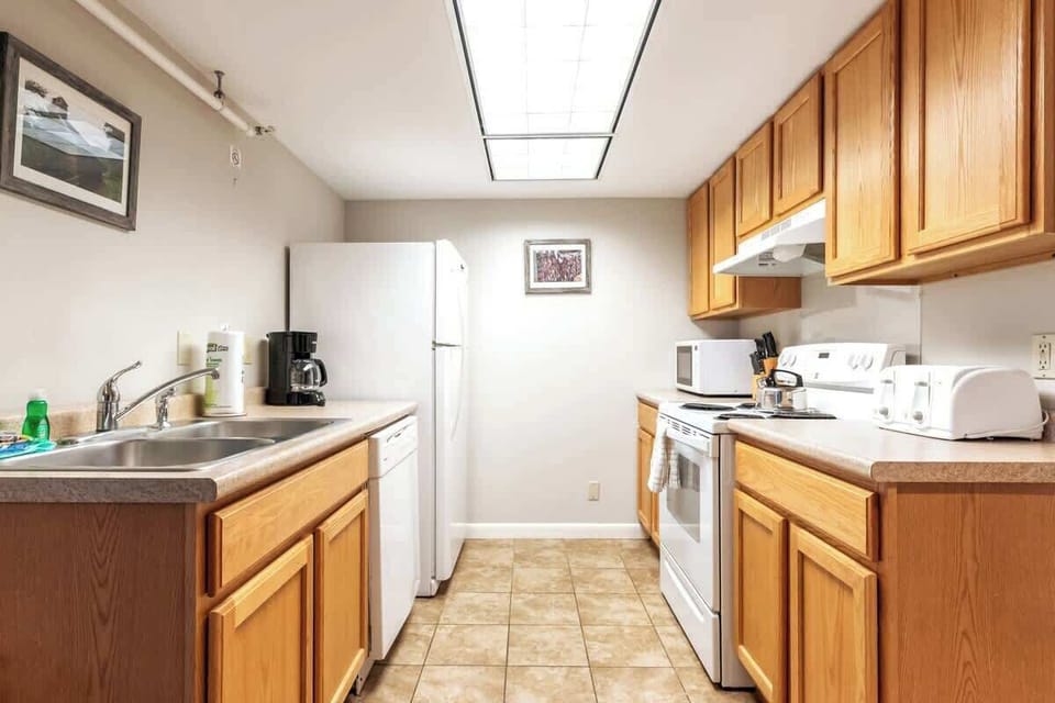 Prepare meals in the full kitchen on days you prefer to stay in and warm up indoors. 