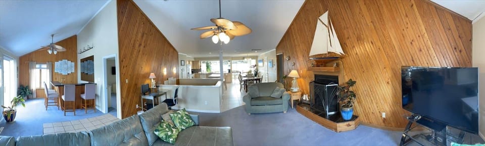 Greatroom panorama