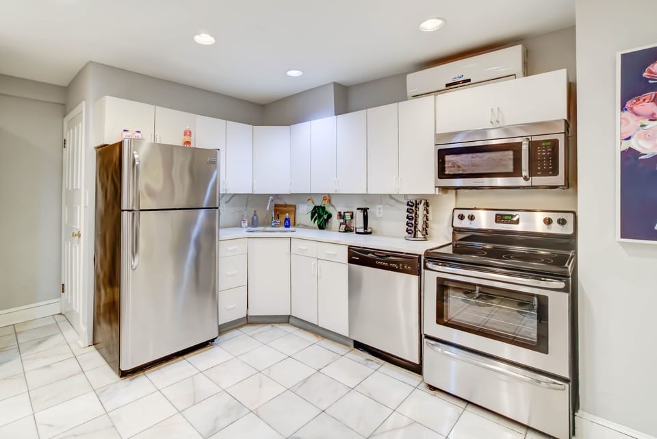 Indoors, Kitchen, Refrigerator, Microwave, Oven