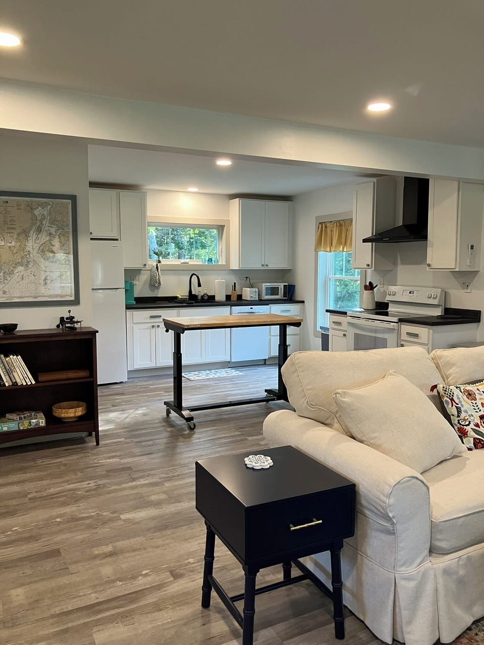 Kitchen and living room
