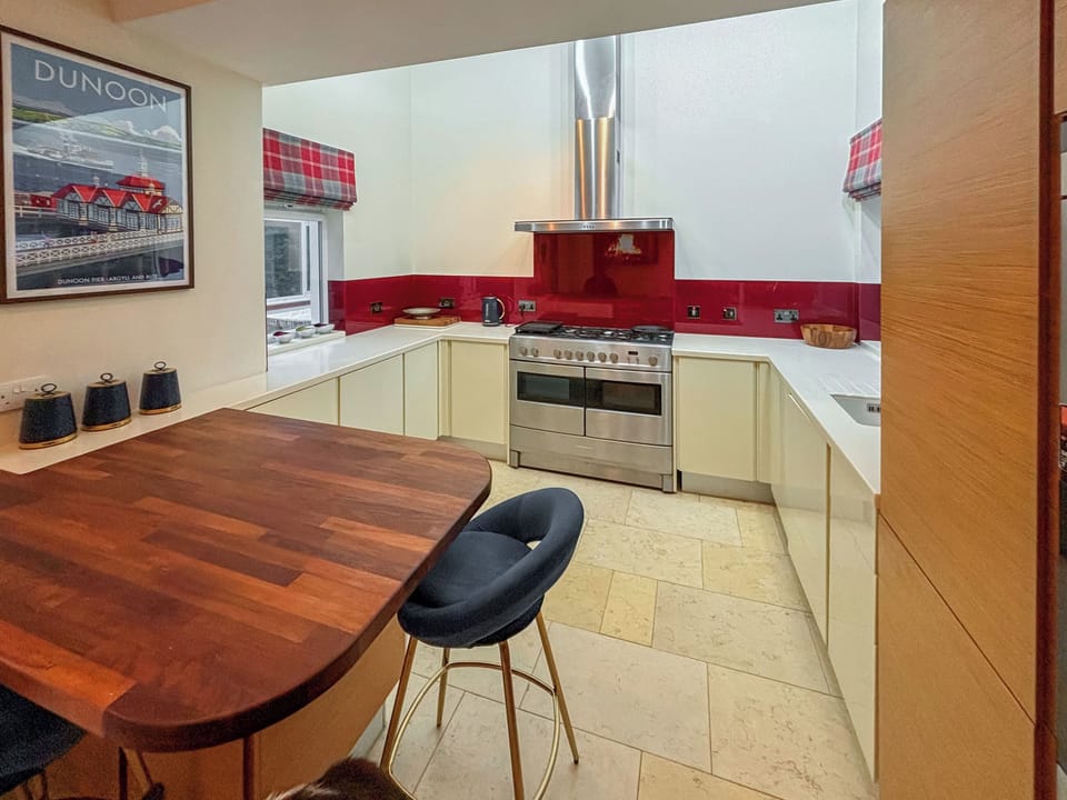 Kitchen | Heatherdale, Dunoon