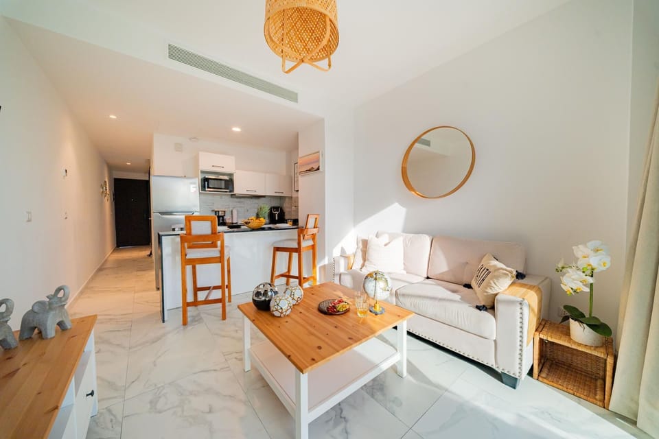 Couples PH  @ Cana Rock Star with Great Golf Views (2784)