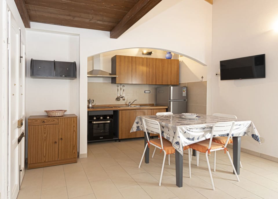Living room-Mirna-Elba Island