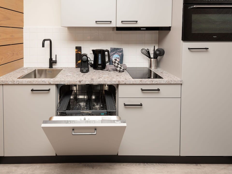 Kitchen, Kitchen Appliance, Major Appliance, Countertop, Cabinetry, Home Appliance, Sink, Kitchen Stove, Stove, Kitchen Sink