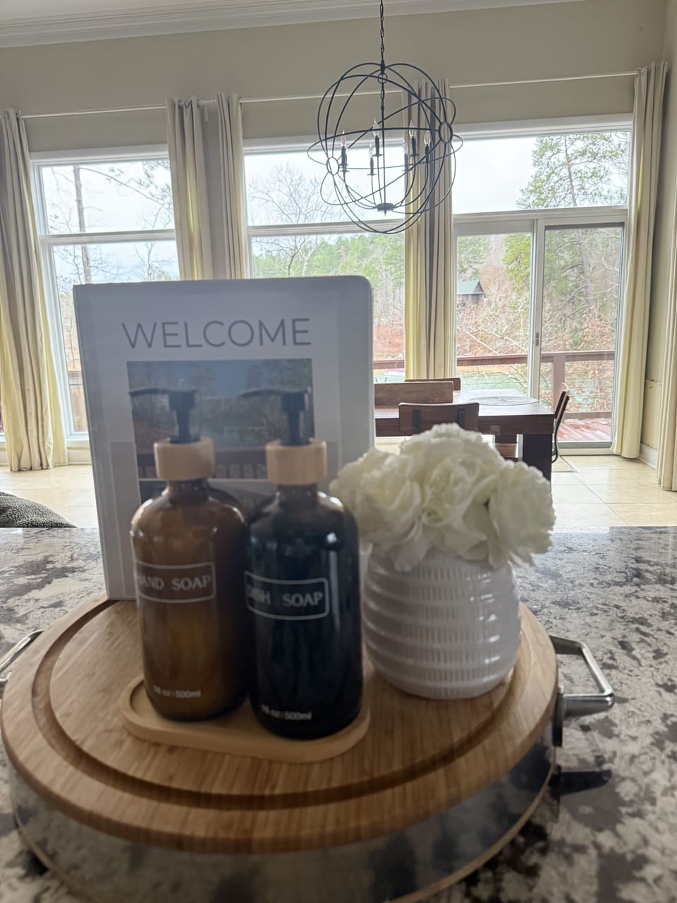 Soap, dish detergent and so many extras provided