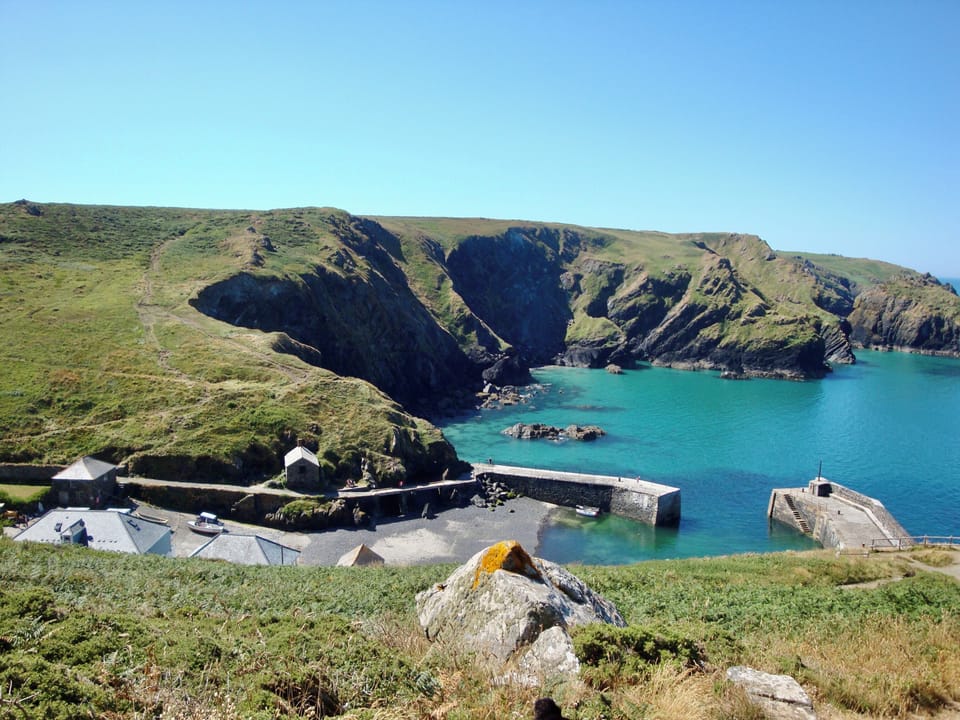 Mullion Harbour