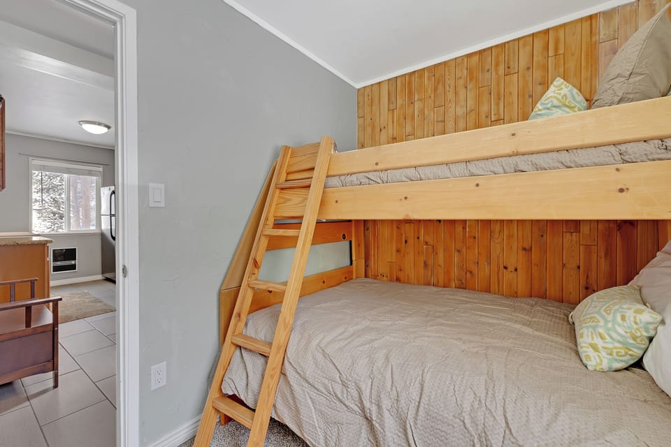 Bunk room