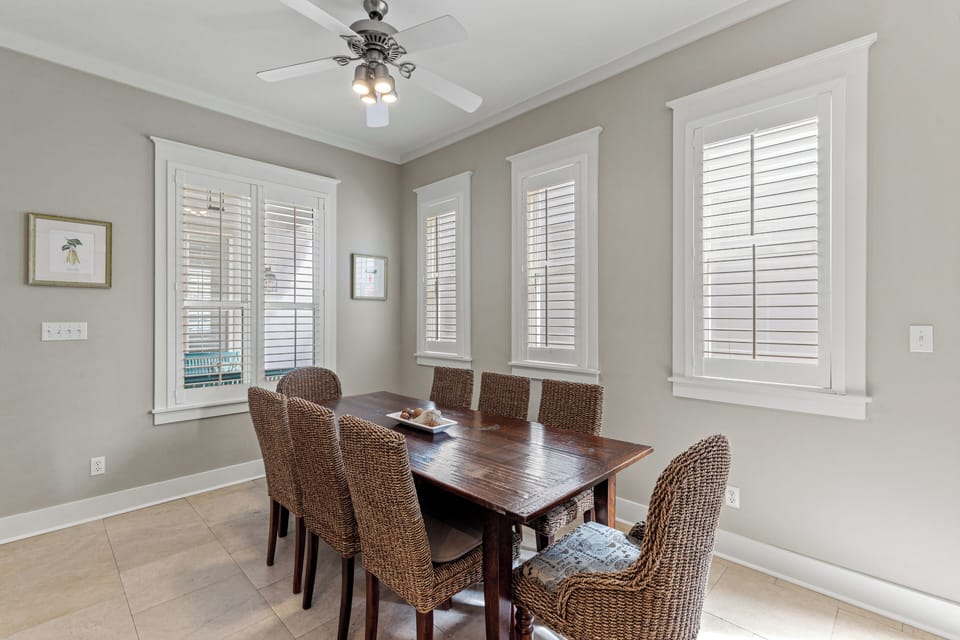 1st Floor Dining