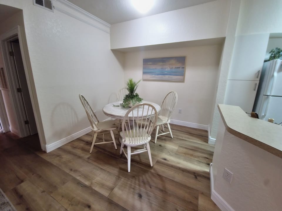 Dinette. Folding chairs are in the laundry room if more seating is needed.