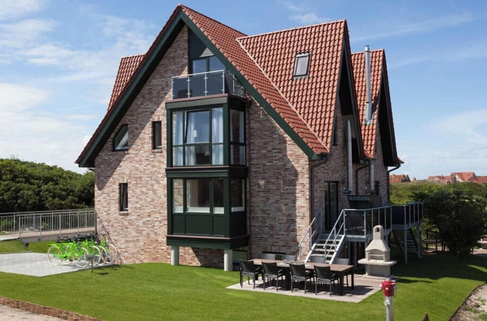 Holiday Home Exterior [summer]