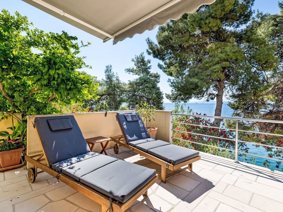 Furniture, Outdoor Furniture, Chair, Shade, Eco Hotel, Balcony, Resort, Sunlounger, Umbrella, Outdoor Table
