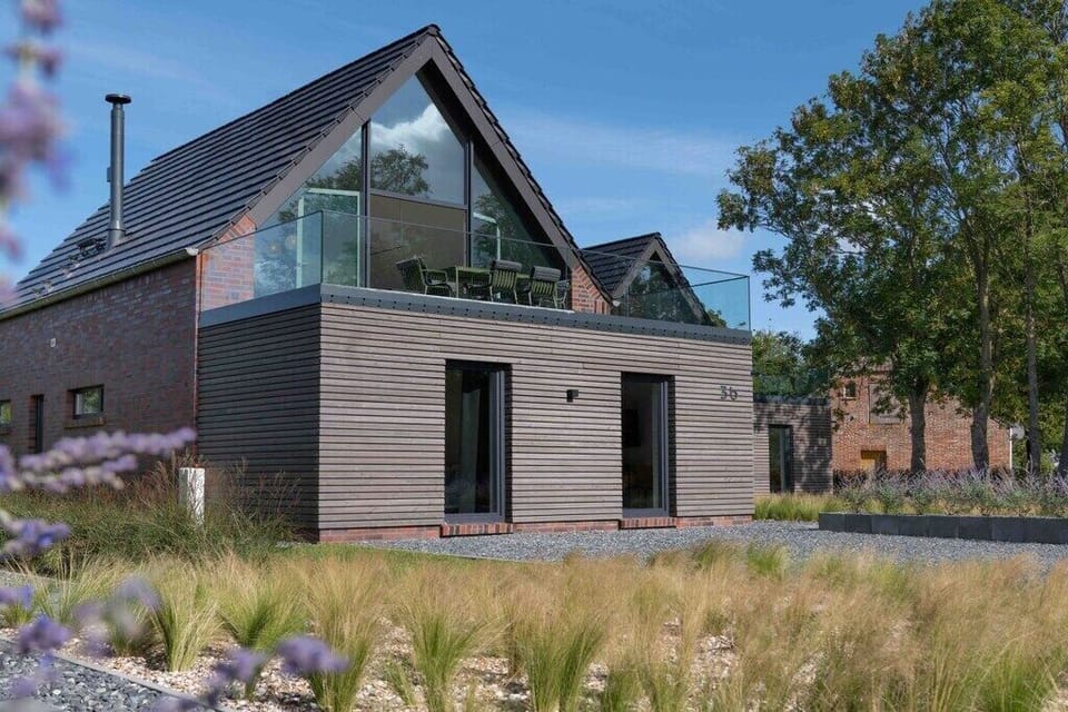 Holiday Home Exterior [summer]