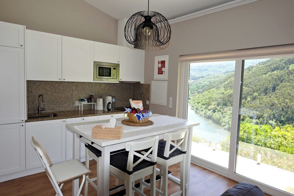 Kitchen - Lemon tree house