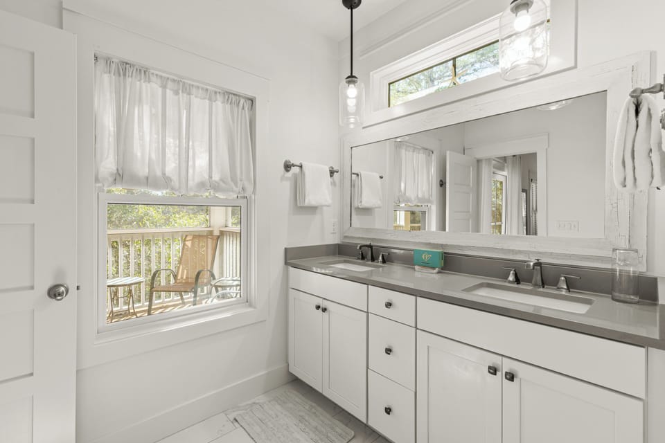 2nd Floor Primary King Bathroom