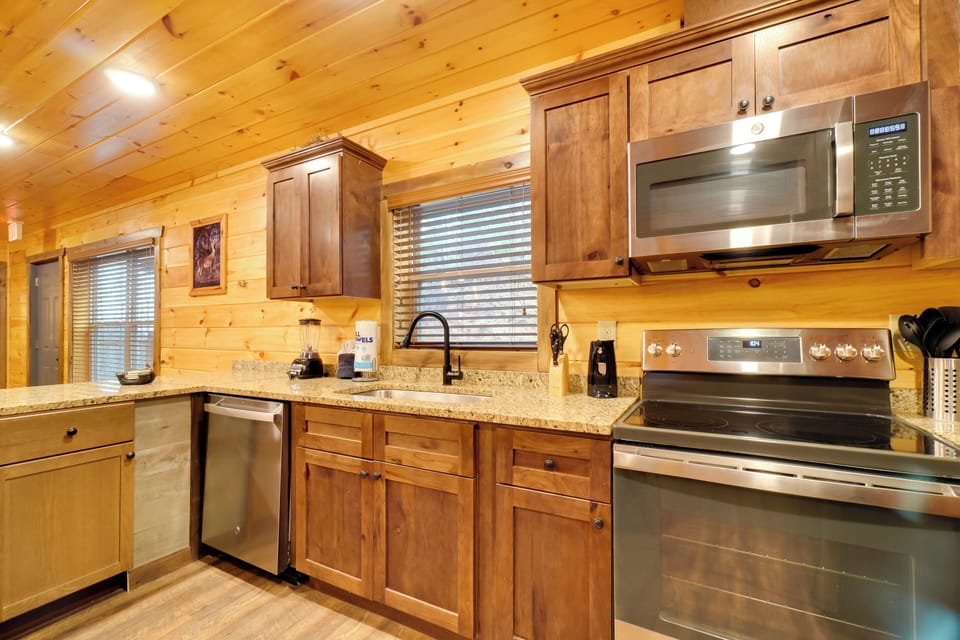 Kitchen | 1st Floor | Cooking Basics | Drip Coffee Maker | Toaster | Blender