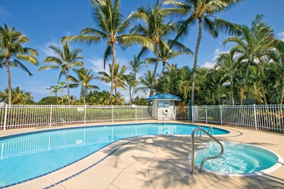 Club Wyndham Mauna Loa Village_2.jpg