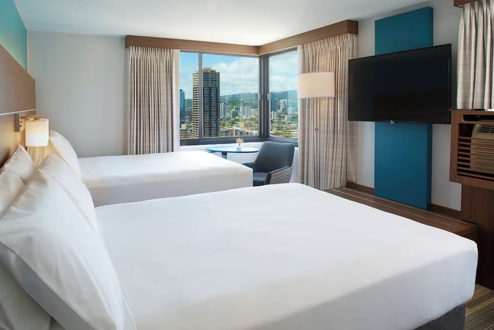 Unit with 2 Queen Beds