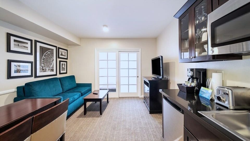 1Club Wyndham Peacock Suites_6.jpg