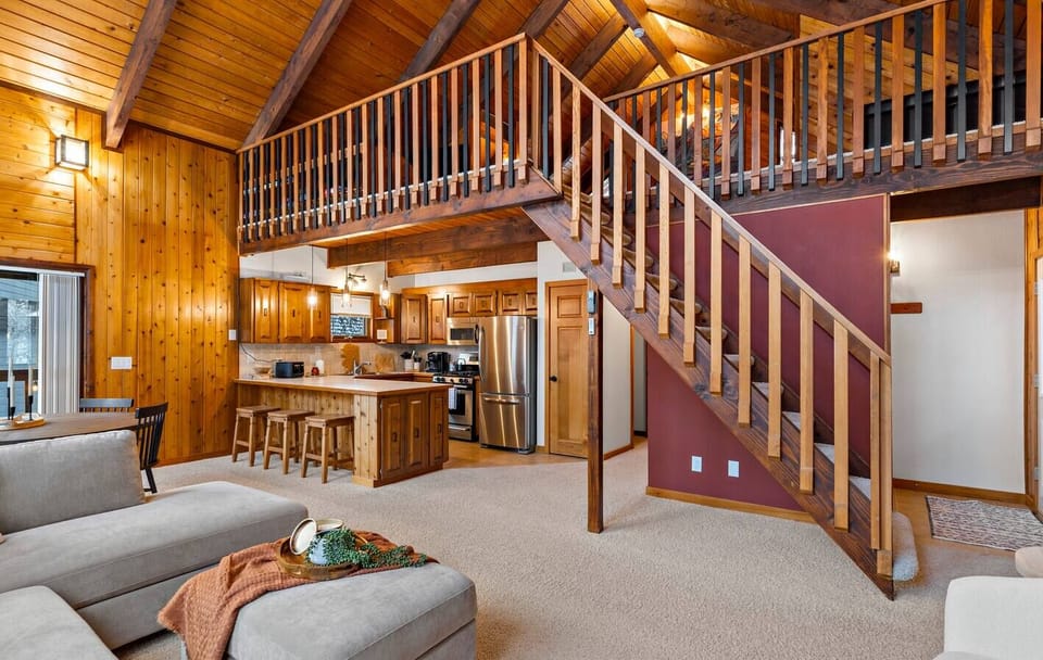 Open Floorplan With Loft