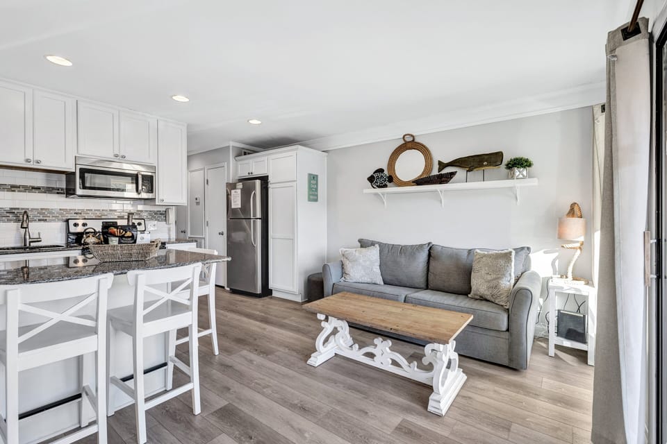 Upon arrival, head up to the 1st floor from the parking lot to begin your beach getaway.