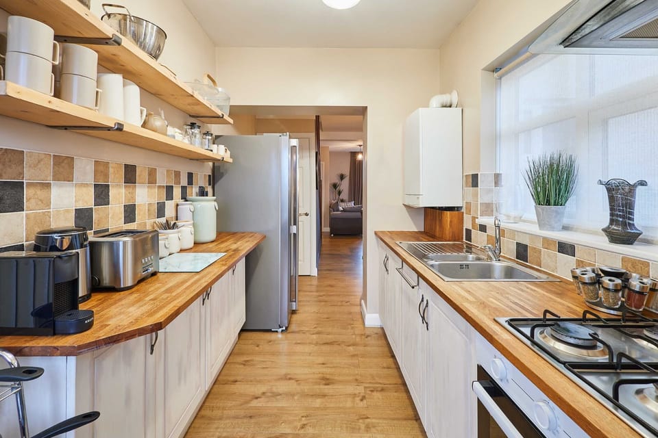 Salt Rock Retreat, Skelton-in-Cleveland - Host & Stay