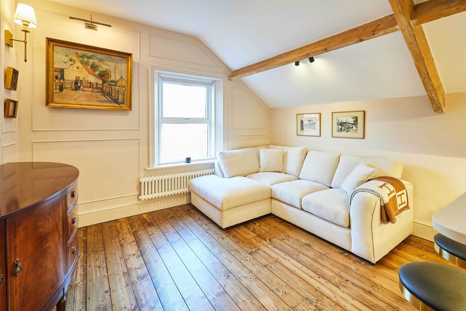 The Rooftop Gallery, Jesmond - Host & Stay