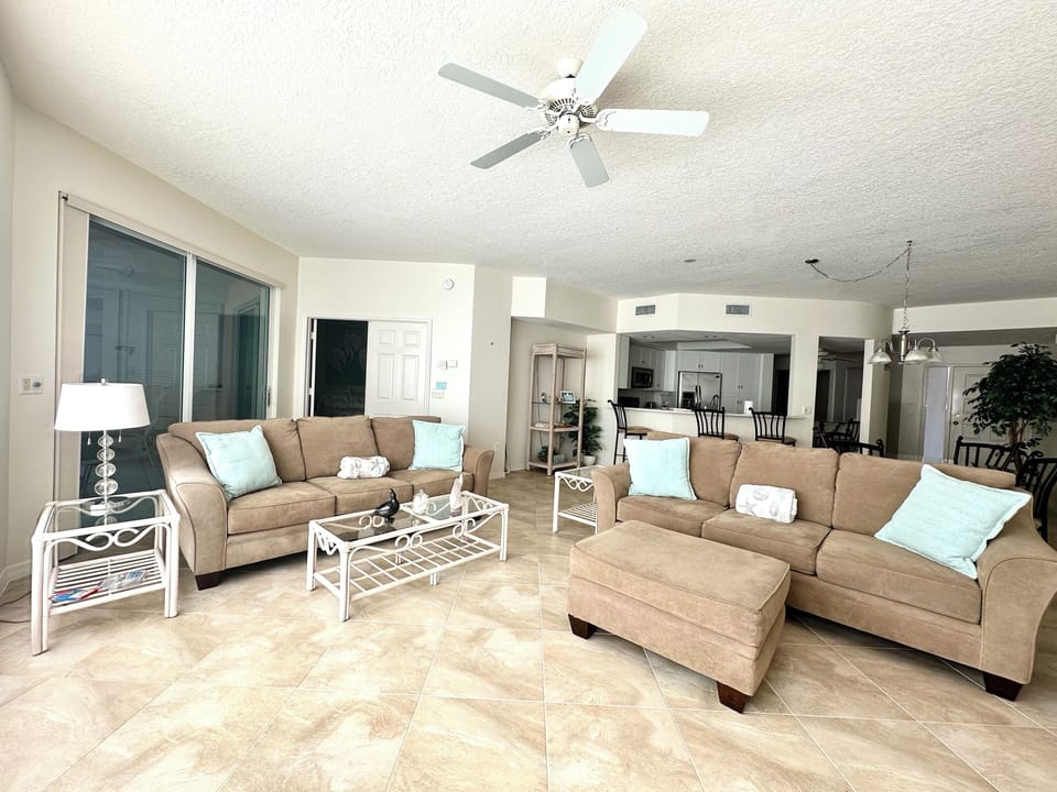 Great room. 