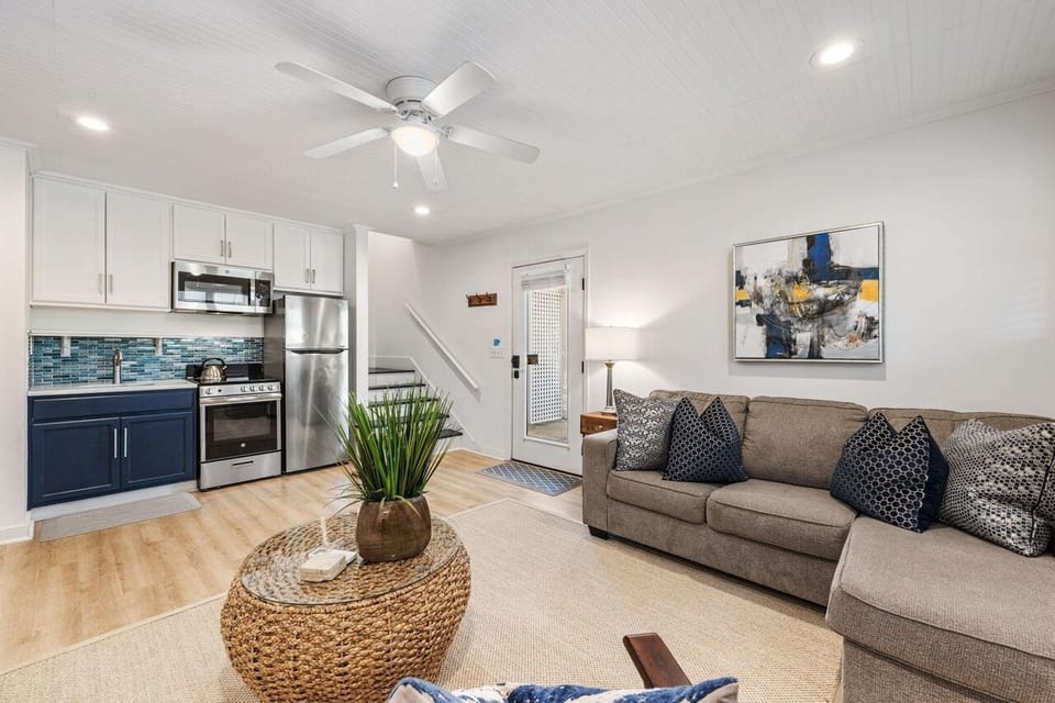 Basement - Den
