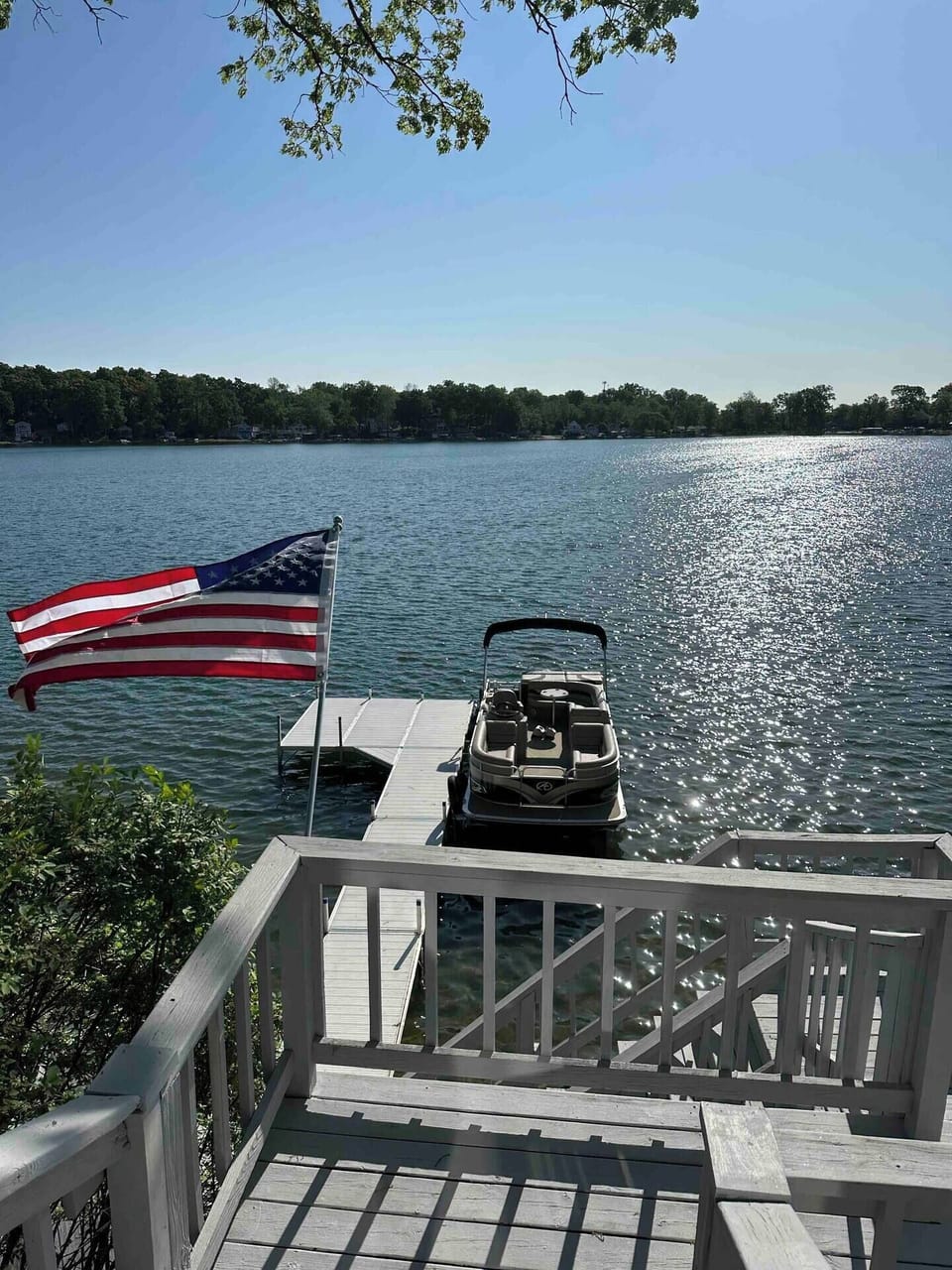 Boat can be rented