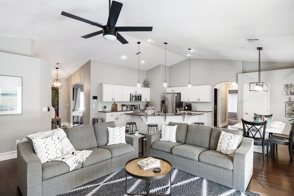 Open living area.