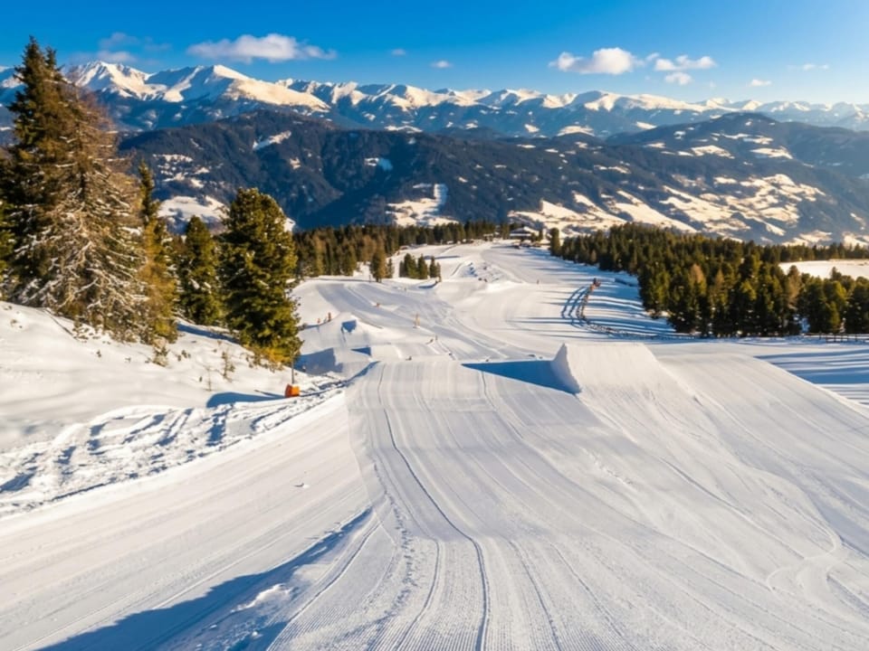 Region [winter] (>5 km)