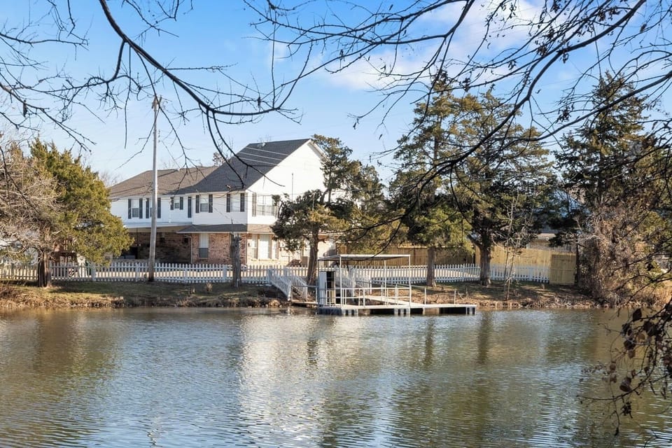 Beautiful house on a lake front with a private doc
