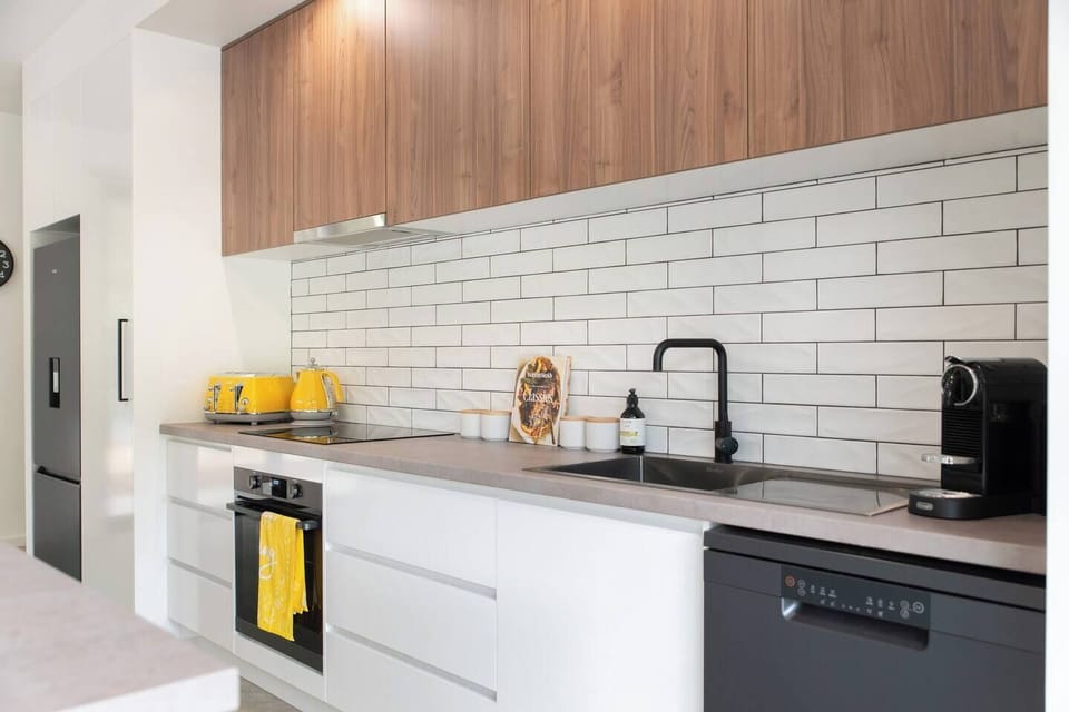 Kitchen (2)
