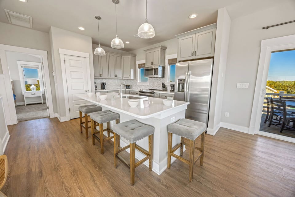 Surf or Sound Realty - 1219 - Lunasea - Kitchen -2