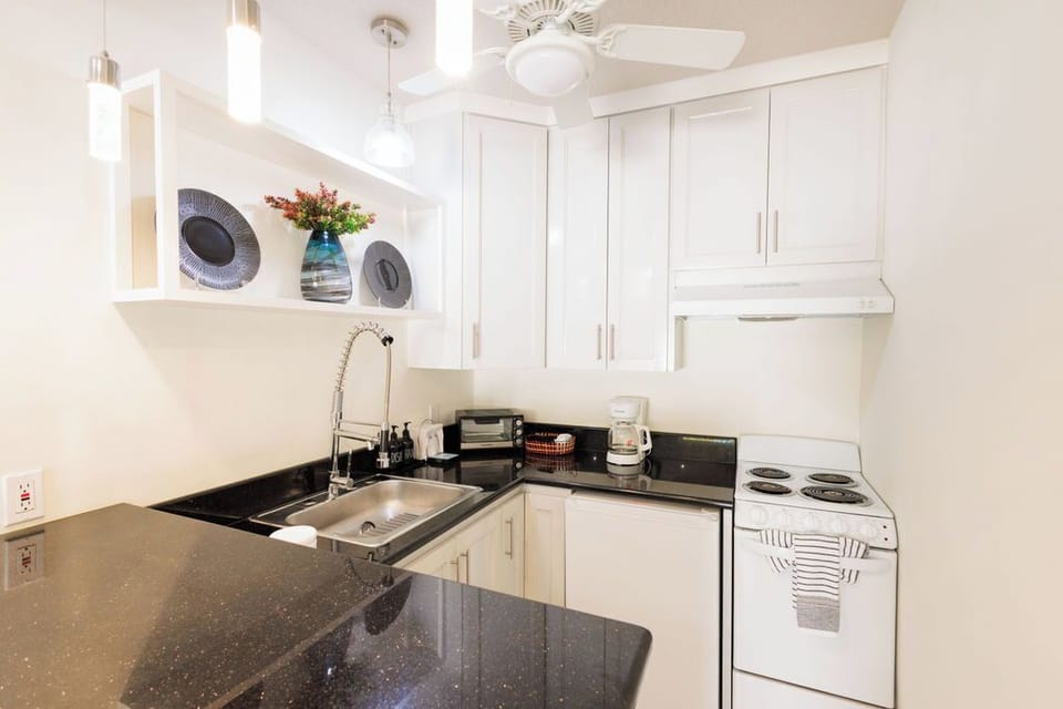 Kitchenette
