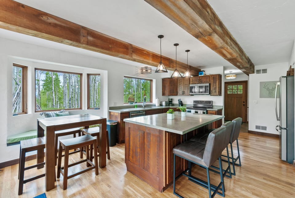 Dining area and kitchen island