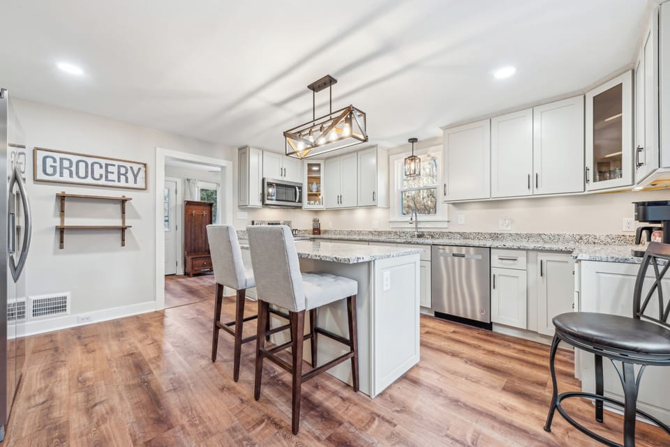 Beautiful, well appointed kitchen w/ plenty of space to gather and prep