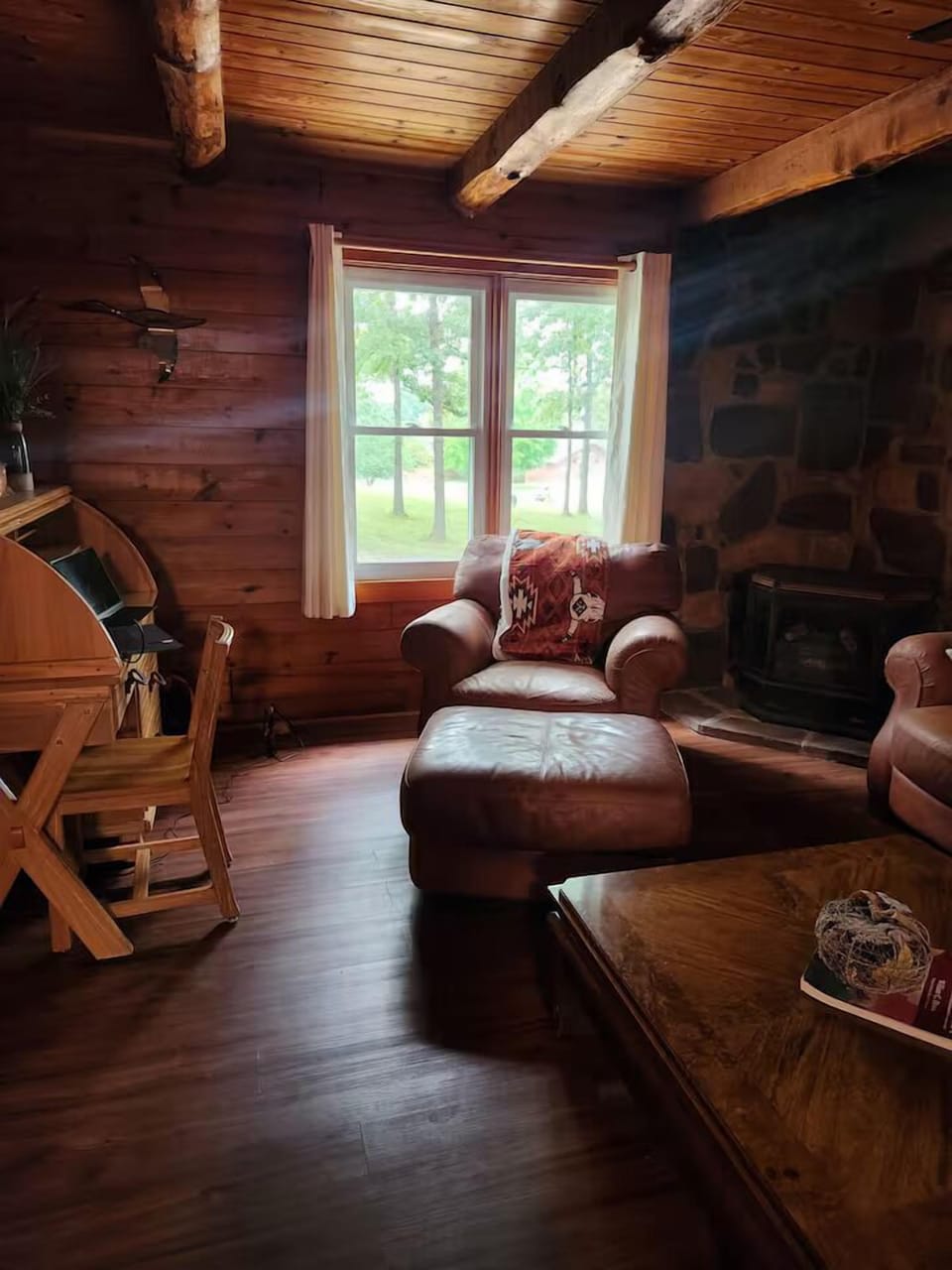 Living Room (2)